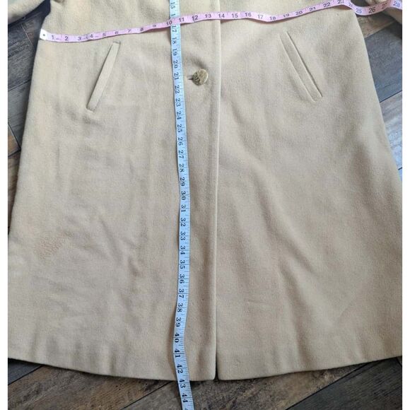 Vintage Union Made Marie Antoinette Austin 100% Cashmere Coat with Genuine Mink - Picture 7 of 9